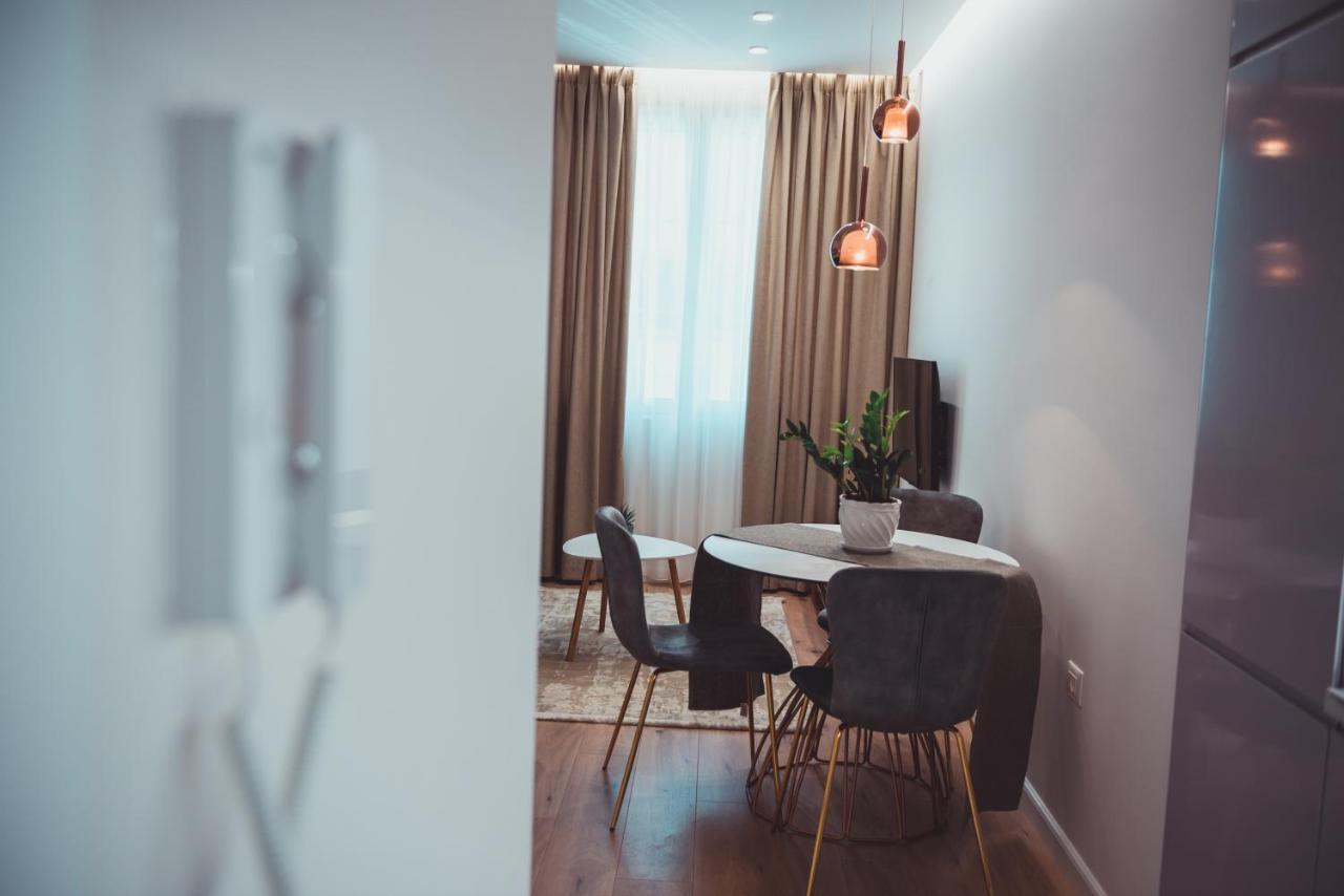 Tam Serviced Apartment City Center No2 تيرانا المظهر الخارجي الصورة